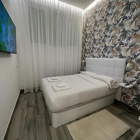 Habitacion Praga Style Madrid Exterior photo