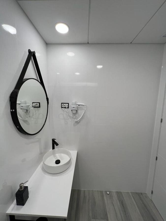 Habitacion Praga Style Madrid Exterior photo